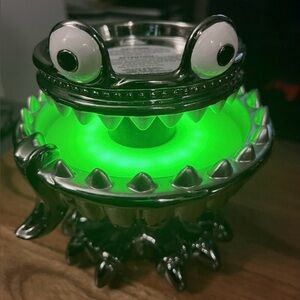 Rare 2021 Black and Green monster Candle Holder from bath & body works